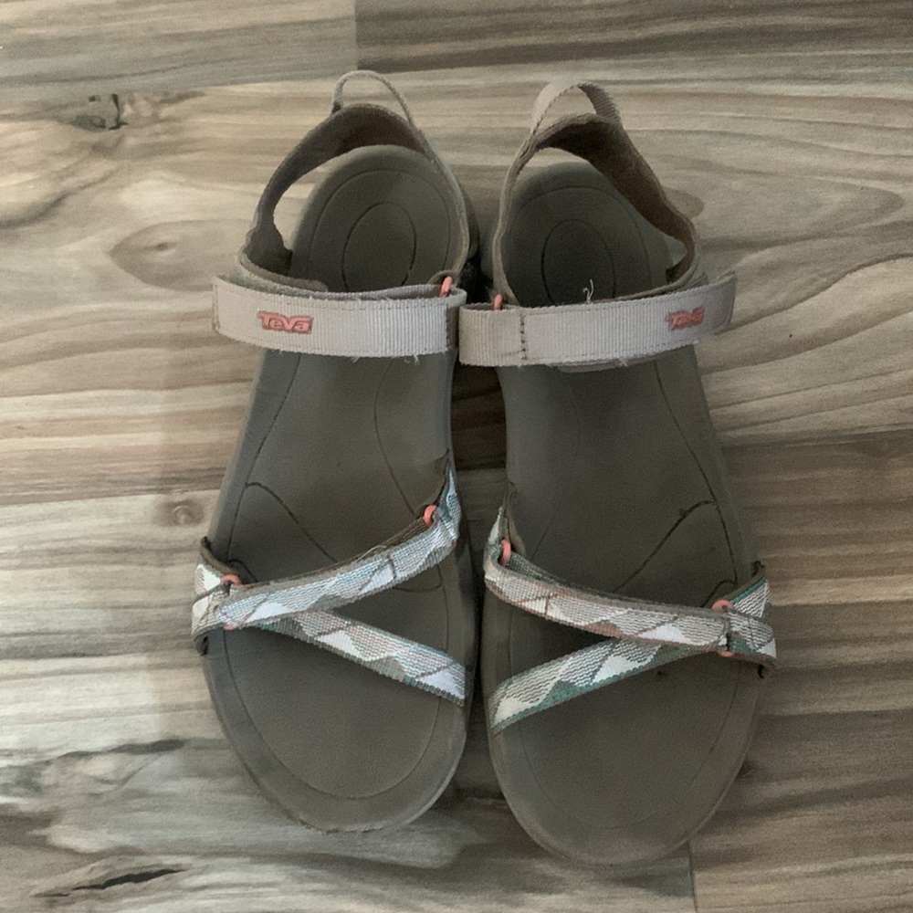 Tevas